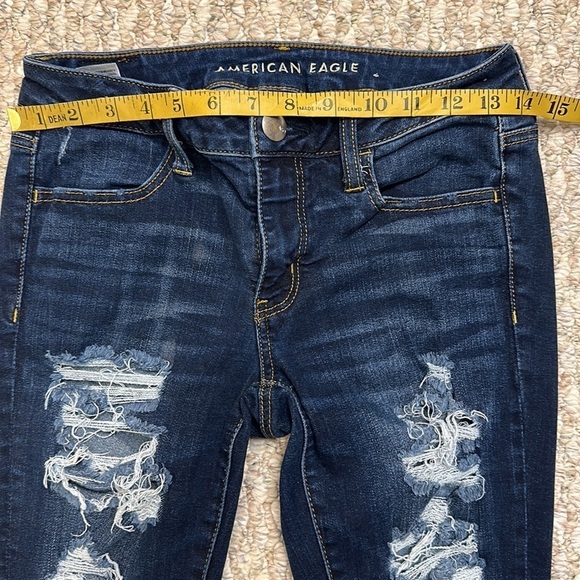 American Eagle size 4 short skinny distressed denim - Picture 3 of 8